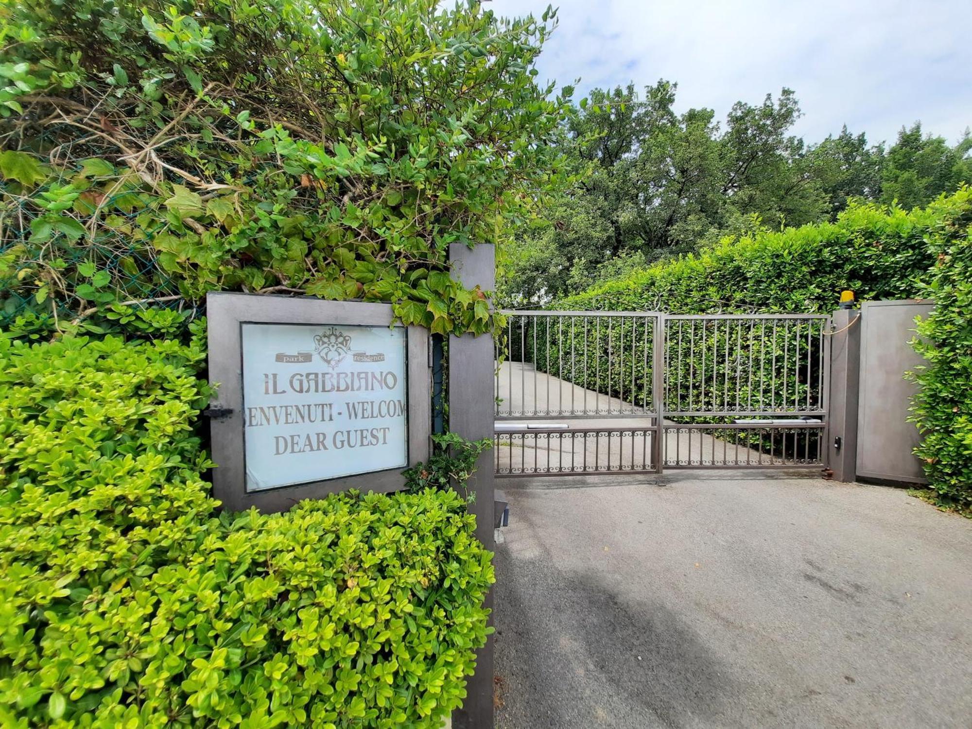 Park Residence Il Gabbiano Moniga del Garda Екстериор снимка